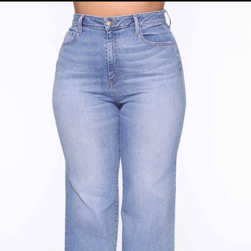 FASHION NOVA Killing ‘Em Softly Side Split Jeans